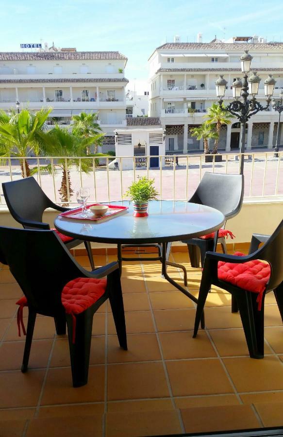 Maravilloso Apartamento نيرخا المظهر الخارجي الصورة